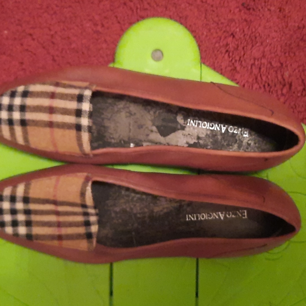 Enzo Angiolini Plaid pure leather loafer...size 8 (kinda narrow)